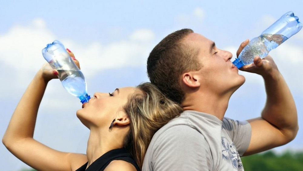 Lợi ích không thể bỏ qua khi dùng nước uống mỗi ngày